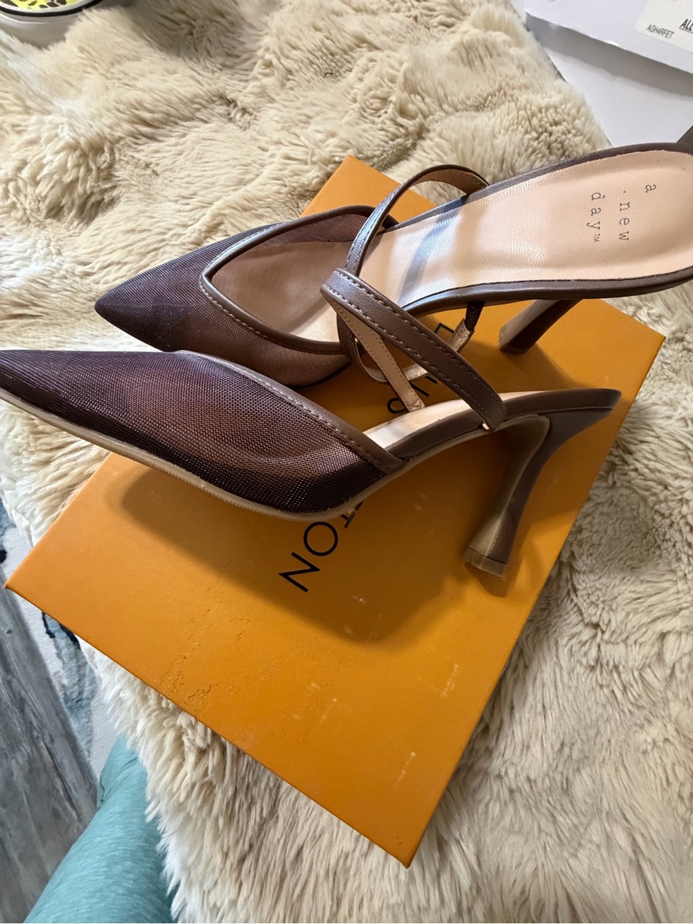 New Day Brown Pointed-Toe Slingback Heels
